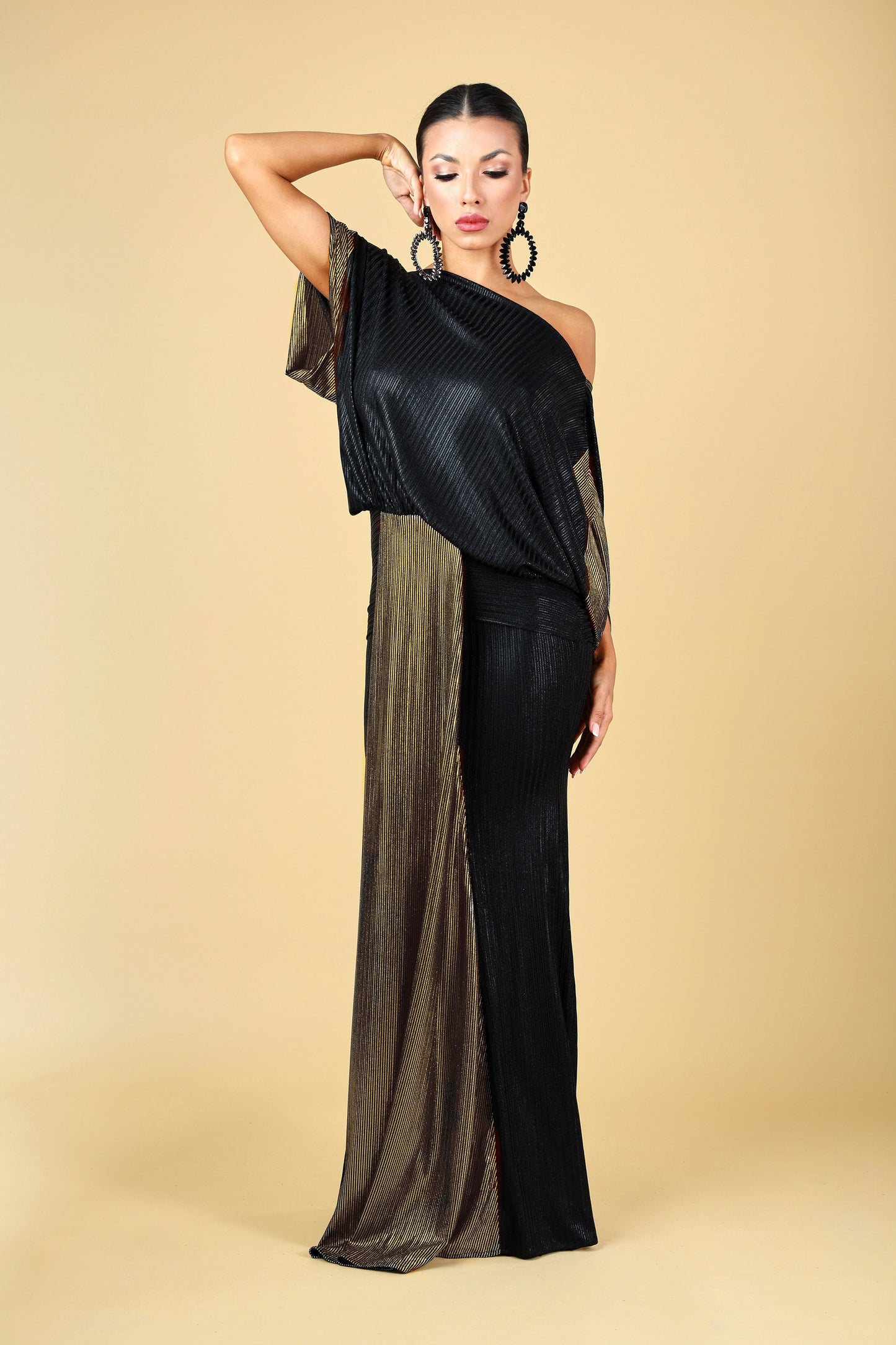 Bat Wing Sleeves Boat Neck Evening Dress